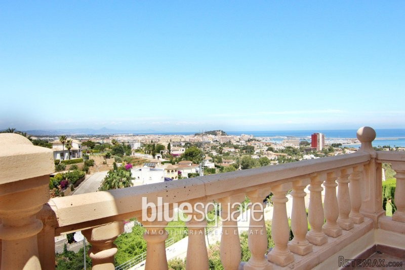 3 Bedroom linked detached Chalet house.. - 2