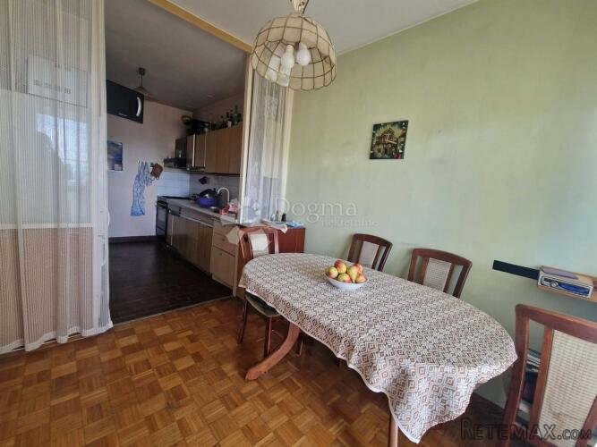 BULEVAR - STAN 60 M2 S POGLEDOM NA MORE - 3