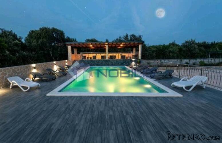 Vinišče, Trogir, kuća 470 m2 sa 6 apartmana
