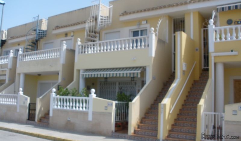 West Facing Ground Floor Apartment, Los..