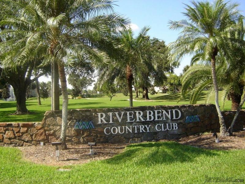18490 Se Wood Haven Lane #prestwick E..