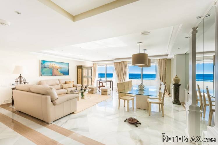 Frontline Beach Golden Mile Marbella Exclusive 3 bedroom..