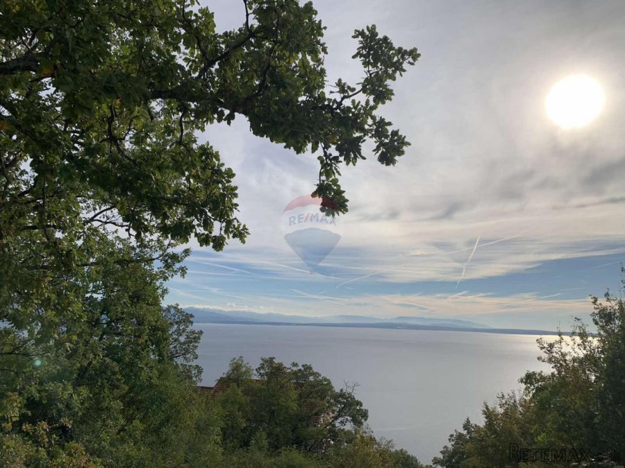 Veprinac,građevinsko zemljište s otvorenim pogledom na Kvarn