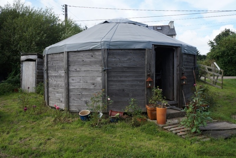 Detached Property With Land For Horses - 2