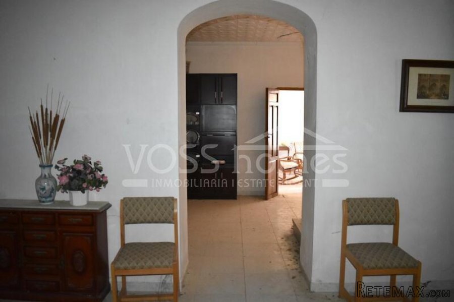 Large country style property, with 7051m2 of urbanisable.. - 12