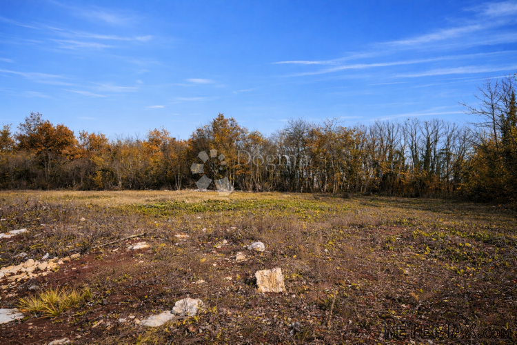 Građevinsko zemljište u gospodarskoj (industrijsko-poslovnoj - 3
