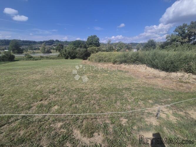 Zemljište u postupku prenamjene 2.316m² nadomak Krapine! - 3