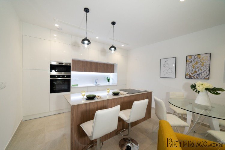 This property is perfect for you if you are looking for a.. - 4
