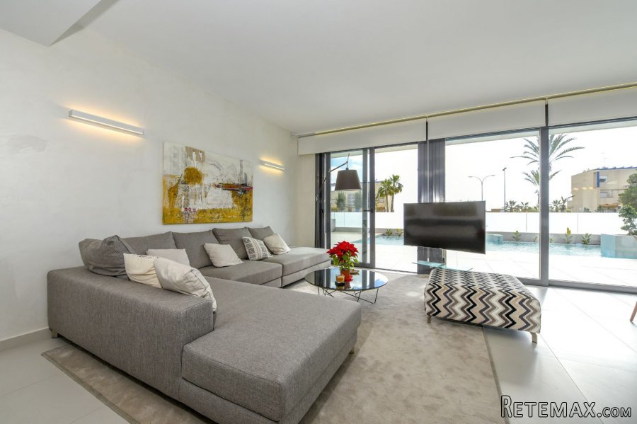 Modern style villa situated in one of the most luxury areas.. - 5