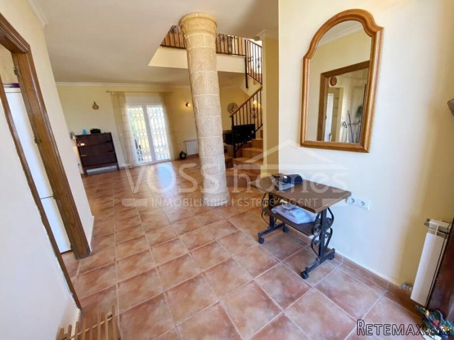 NEW & EXCLUSIVE TO VOSS HOMES - A stunning, large, 2 storey.. - 16