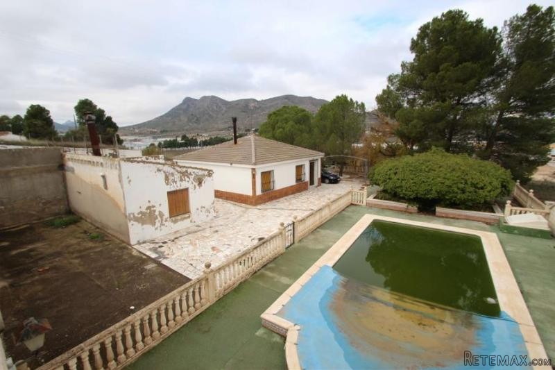 country house with large pool and..