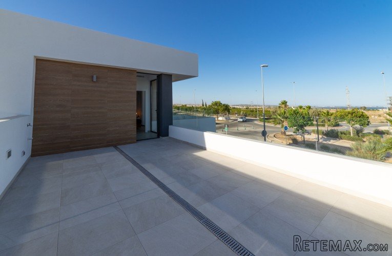 This property is perfect for you if you are looking for a.. - 8