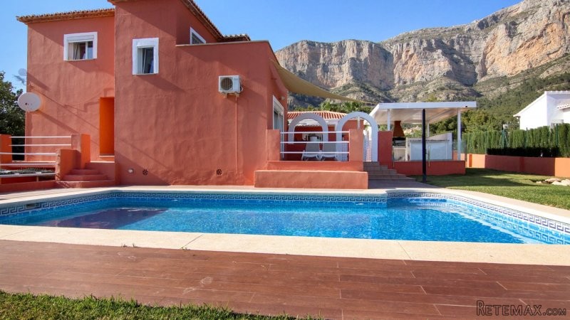 Beautiful villa at the foot of the.. - 2