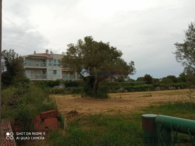 Istra, Peroj, Vodnjan, građevinsko zemljište 660 m2 + 1.619..
