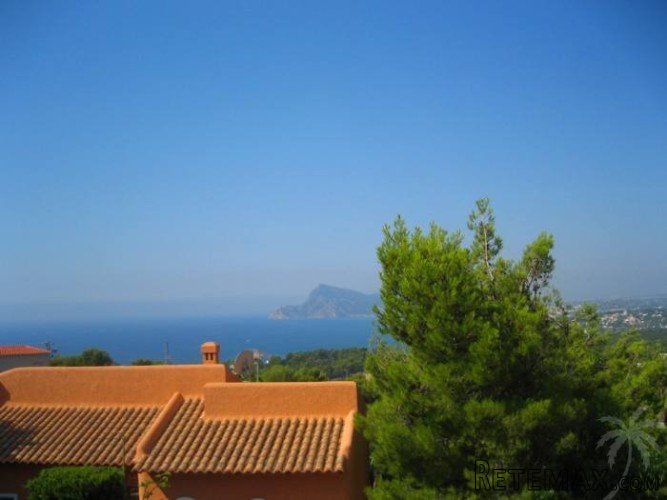 Fantastic bungalow in Altea-Hills, the property is in one.. - 2