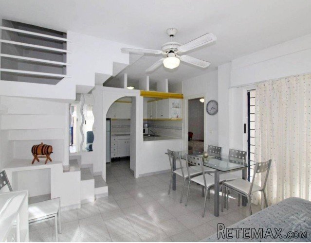This beautiful corner linked house in a residential area is.. - 2