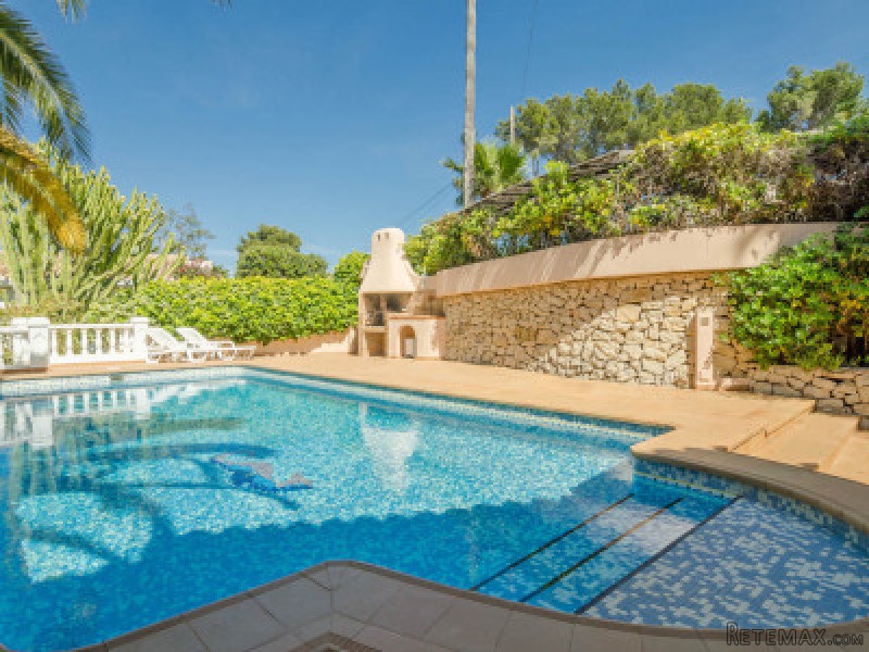 4 Bedrooms - Villa - Alicante - For Sale - 2