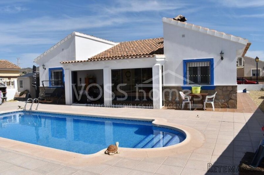 RESERVED MARCH 2022 WITH VOSS HOMES - A spacious, recently.. - 6