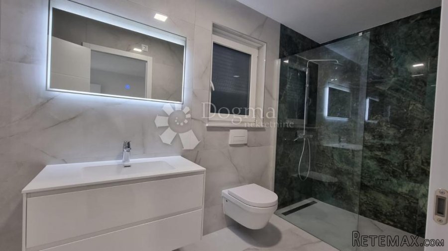EKSKLUZIVNA novogradnja Crikvenica 30m od mora - 7