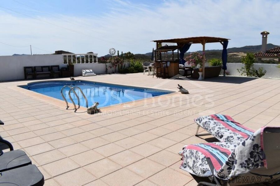 RESERVED MARCH 2022 WITH VOSS HOMES - A spacious, recently.. - 7