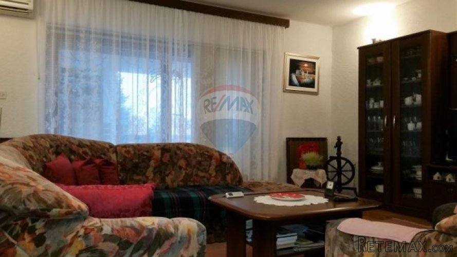 Samostojeća kuća u mirnom mjestu 10 km od Poreča - 4