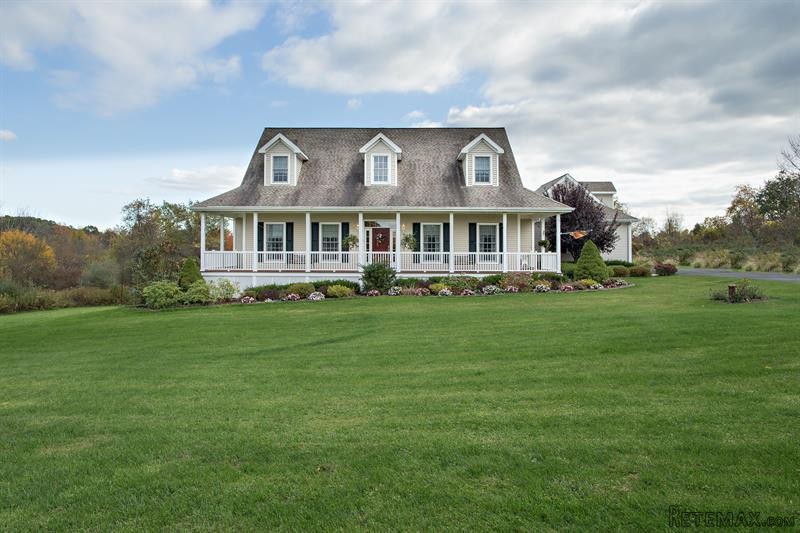 3 bedroom House For Sale: 596 Clapp..