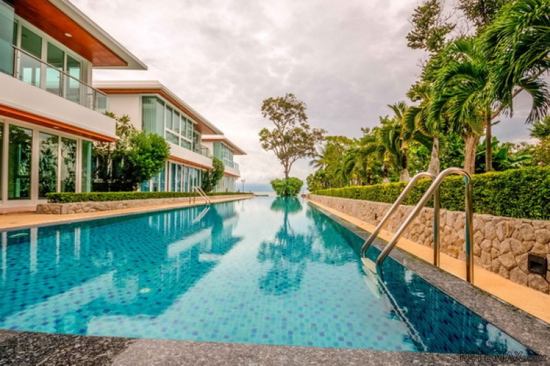 2 Bed Beachfront Condo At Baan Dao Tem..
