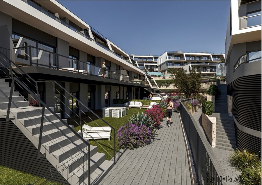 Gran Alacant is a community of Alicante city. The area has.. - 4