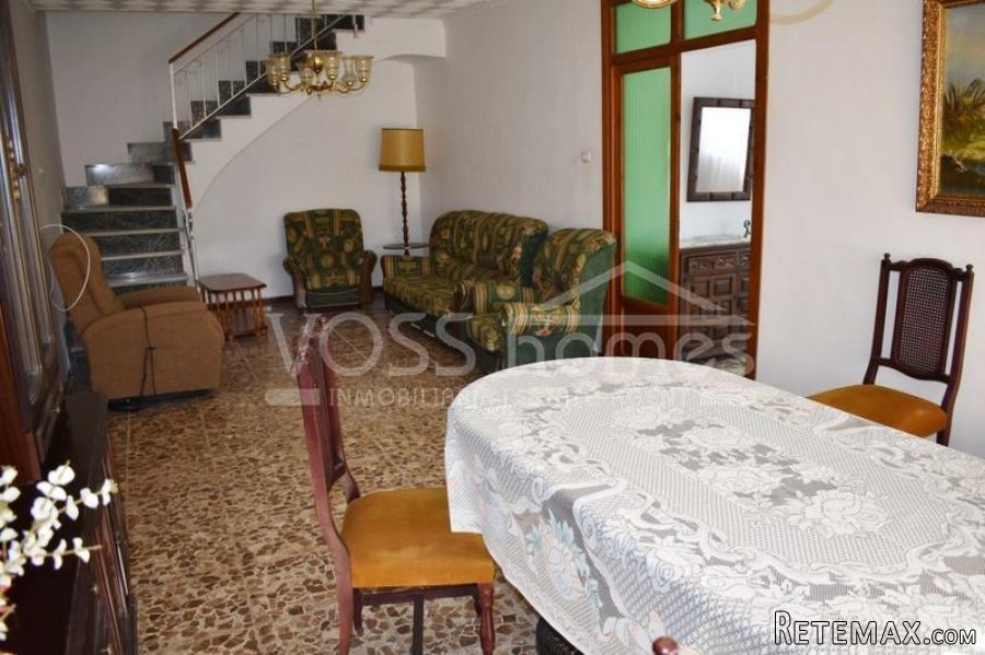 REDUCED - A traditional Country / Village house for sale.. - 4