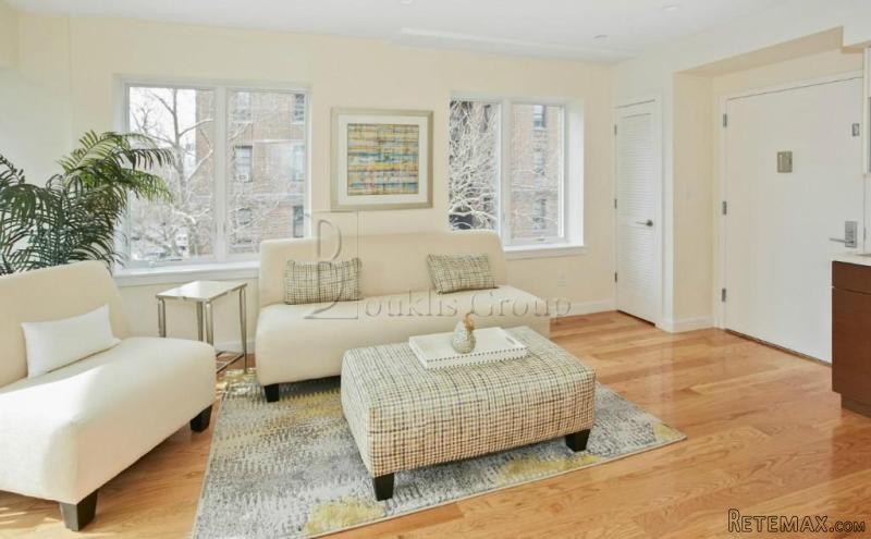 Brand New Tax-Abated 1 Bedroom Luxury.. - 2