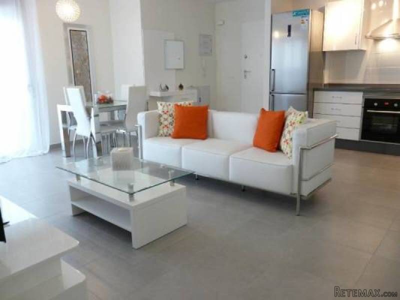 2 Bedroom 2 Bathroom Apartment In..