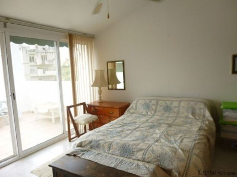 4 Bedroom Rustic Villa in Cerros del..