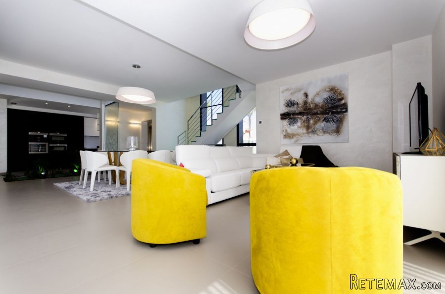 This modern and elegant villa is situated in one of the.. - 5