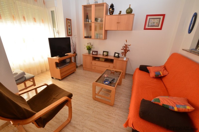 1 bedroom, 1 bathroom Apartment, (build..