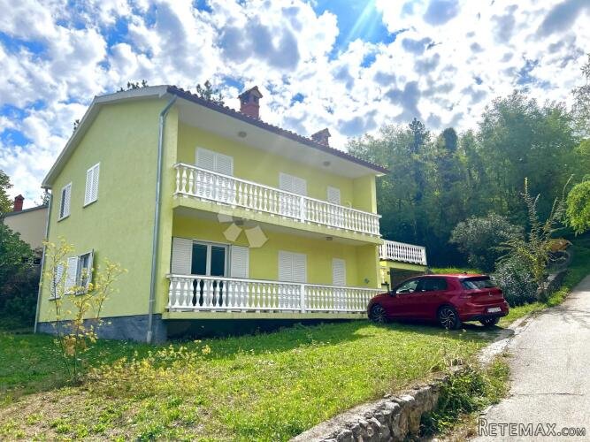 Katnica sa velikim zemljištem