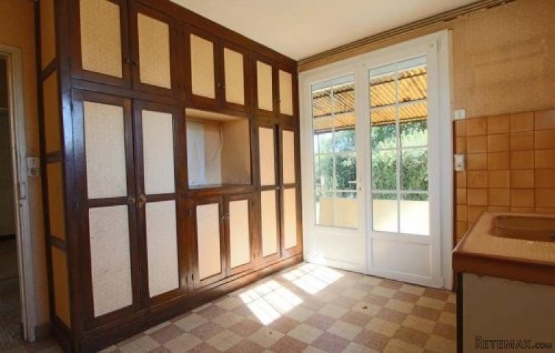 Town House For Sale In Bergerac With.. - 2