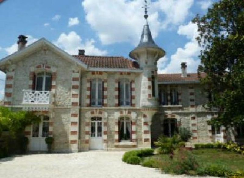 Magnificent 4 Bedroom Character..