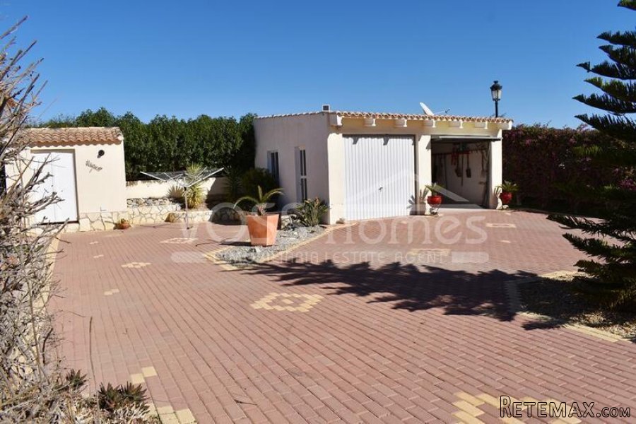 RESERVED/SALE AGREED MARCH 2022 WITH VOSS HOMES - A very.. - 8