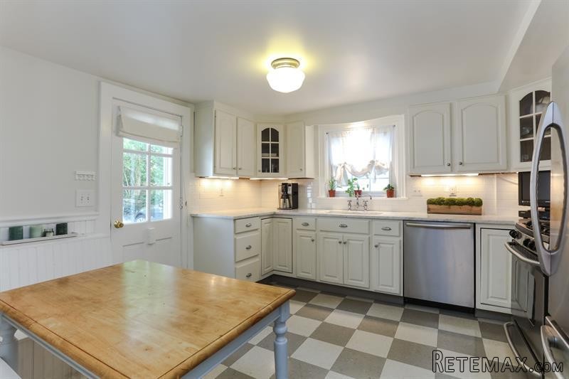 3 bedroom House For Sale: 55 Castle.. - 2