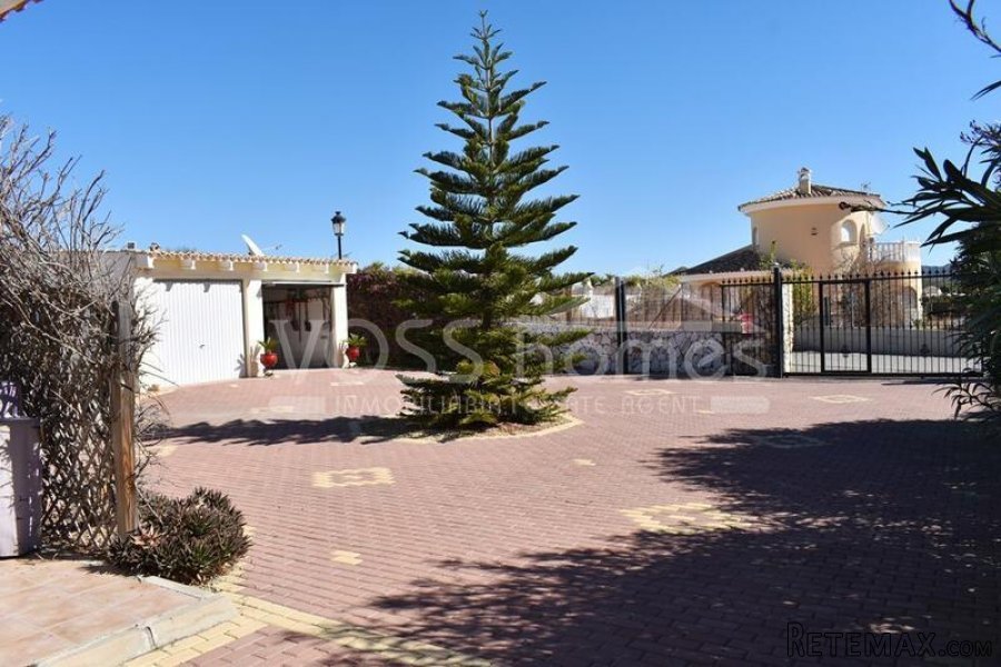 RESERVED/SALE AGREED MARCH 2022 WITH VOSS HOMES - A very.. - 10