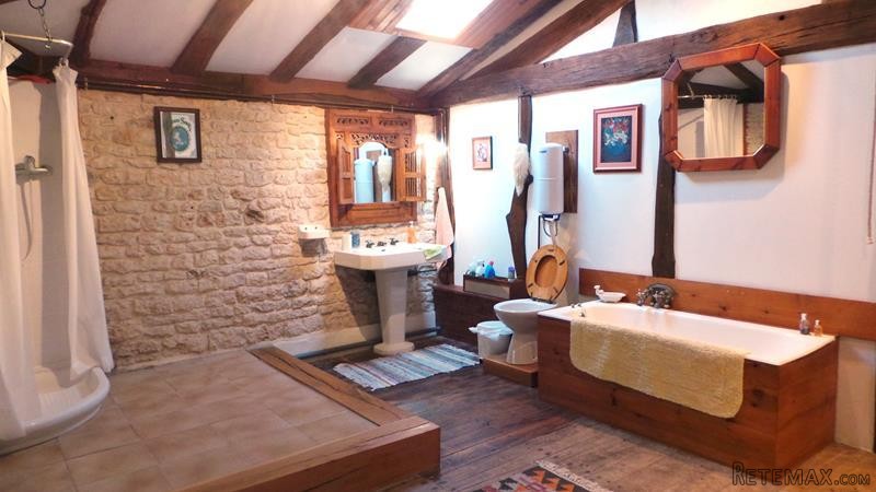 4 Bedroom House With Private Garden And.. - 2