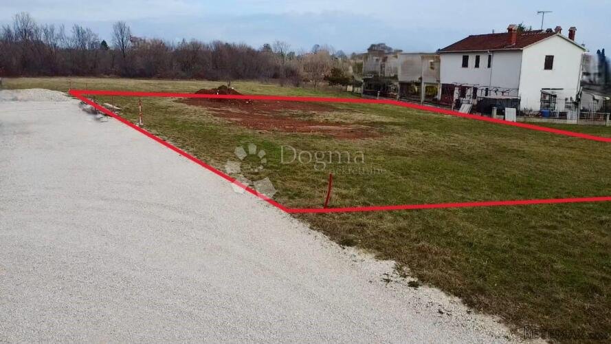 Građevinsko zemljište u mirnom dijelu Barbana - 2