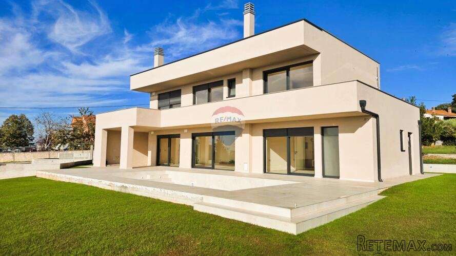 Poreč, okolica, Moderna samostojeća kuća s bazenom - 2