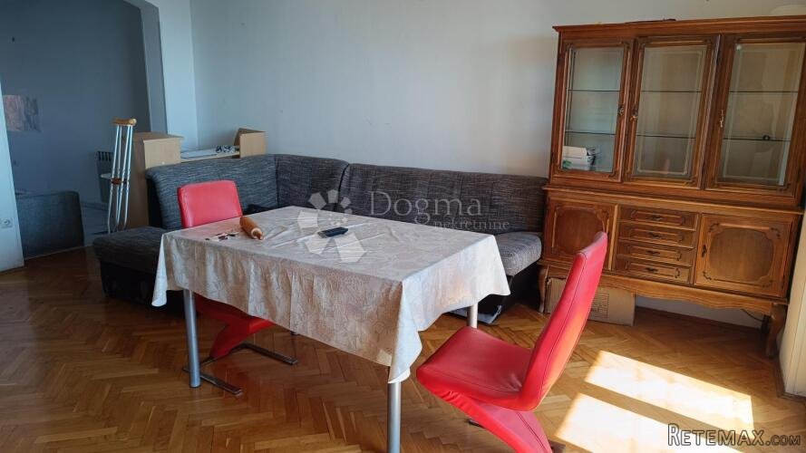 Rijeka, Krnjevo 3s+db, 2 balkona, pogled - 2