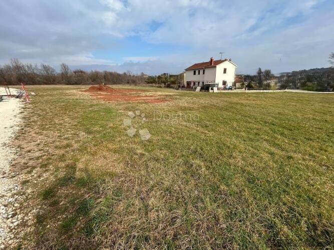 Građevinsko zemljište u mirnom dijelu Barbana - 3