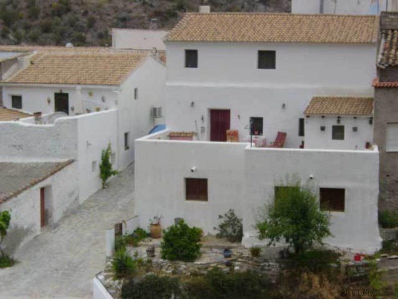 Town House / Village House in Albanchez
