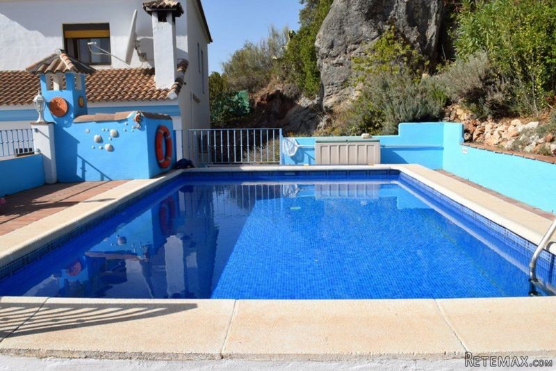 Chalet for Sale in Comares 299.000.. - 2