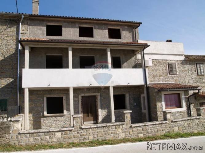 DVOJNA KUĆA, ZAPOČETA GRADNJA SA STANOM U PRIZEMLJU KOJI... - 2