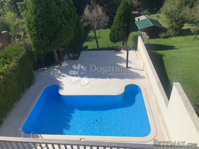 Villa s bazenom na Pantovčaku