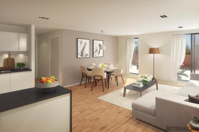 2 Bed Flat For Sale Just Added